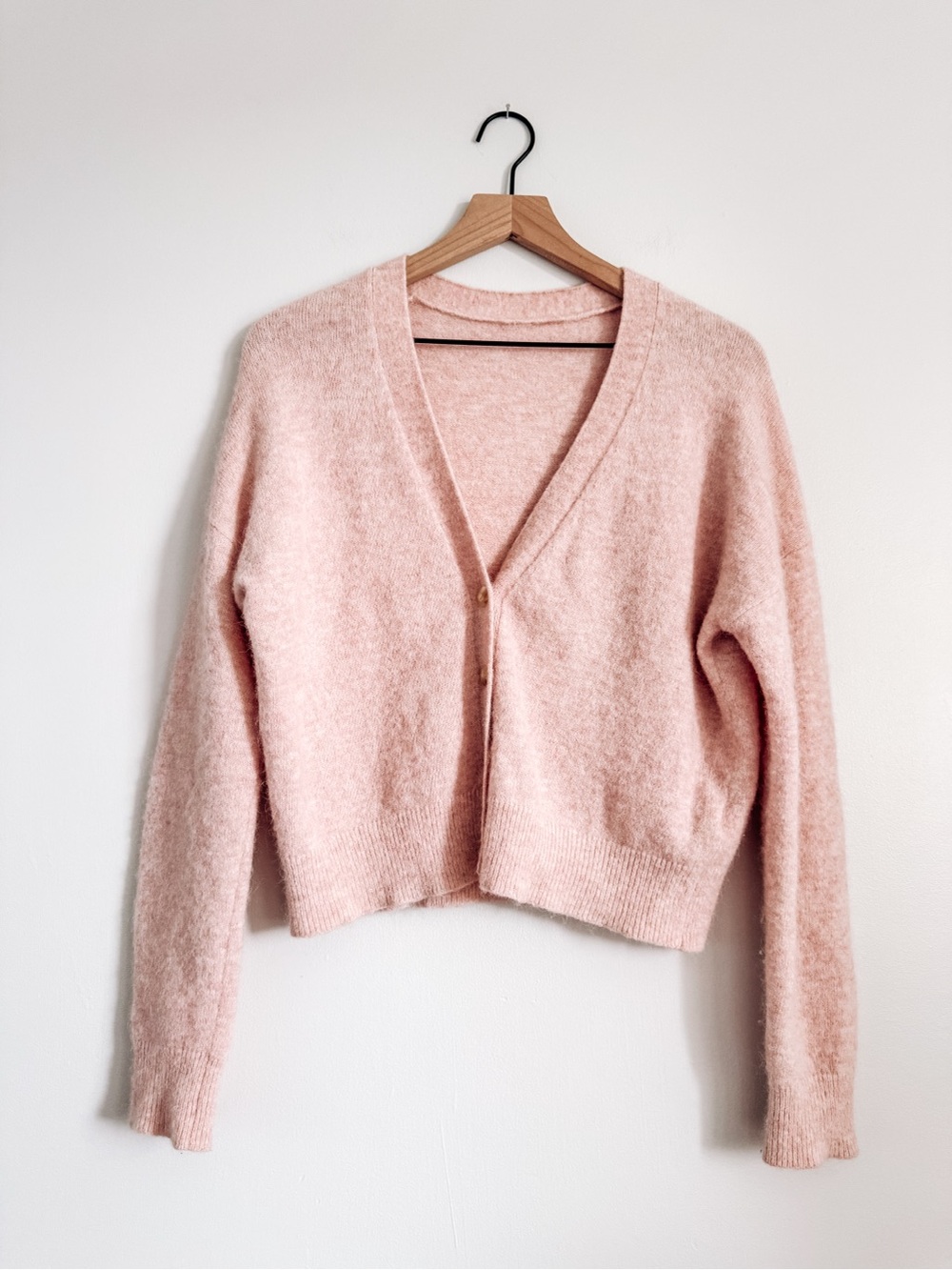 lululemon Blush Pink V-Neck Button Front Knit Cardigan Sweater Top